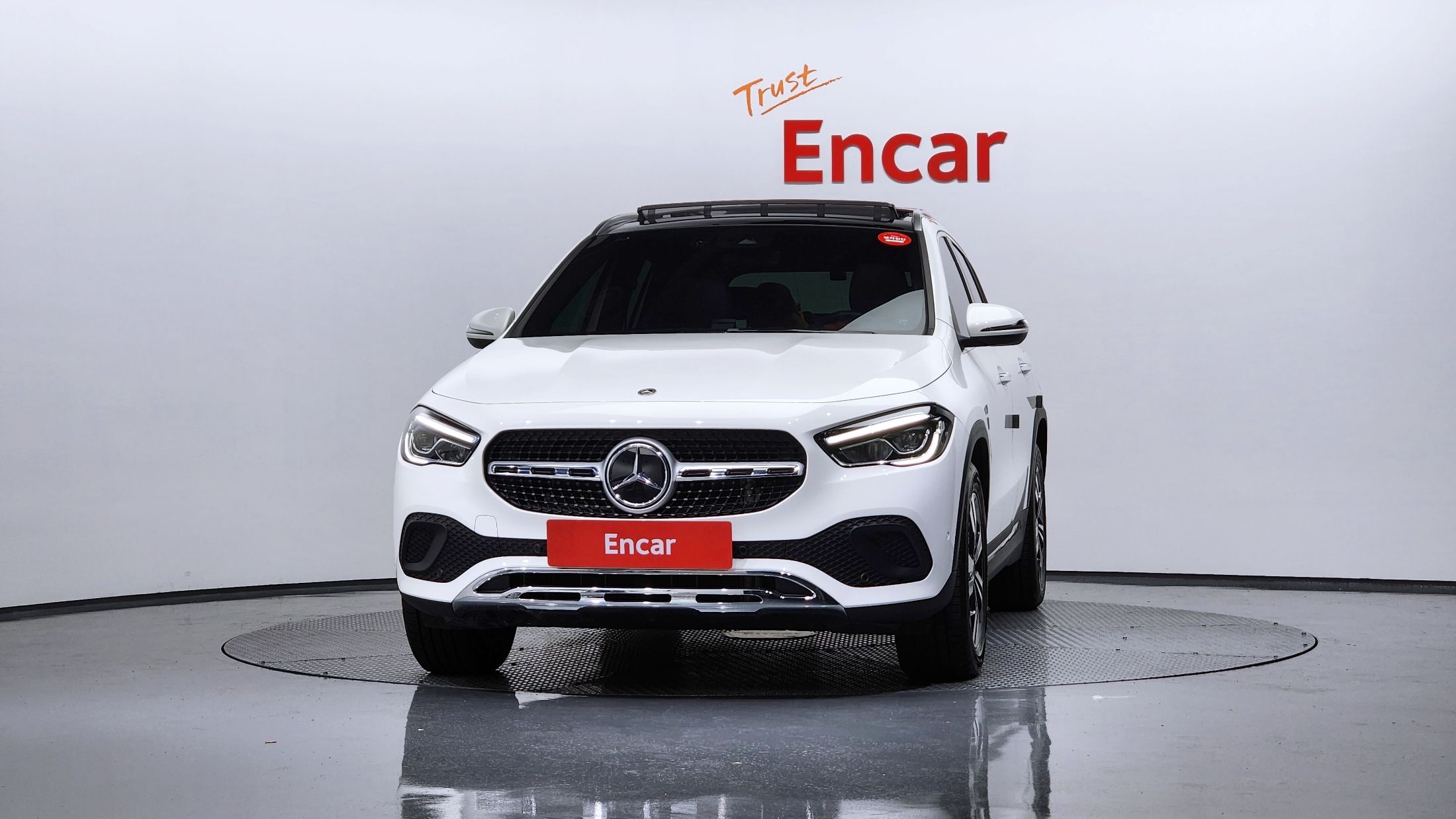 MERCEDES BENZ GLA-CLASS H247 2021