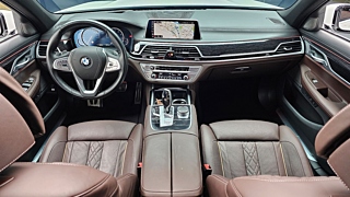 BMW 7-SERIES G11 2019
