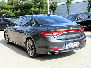 HYUNDAI GRANDEUR IG 2017