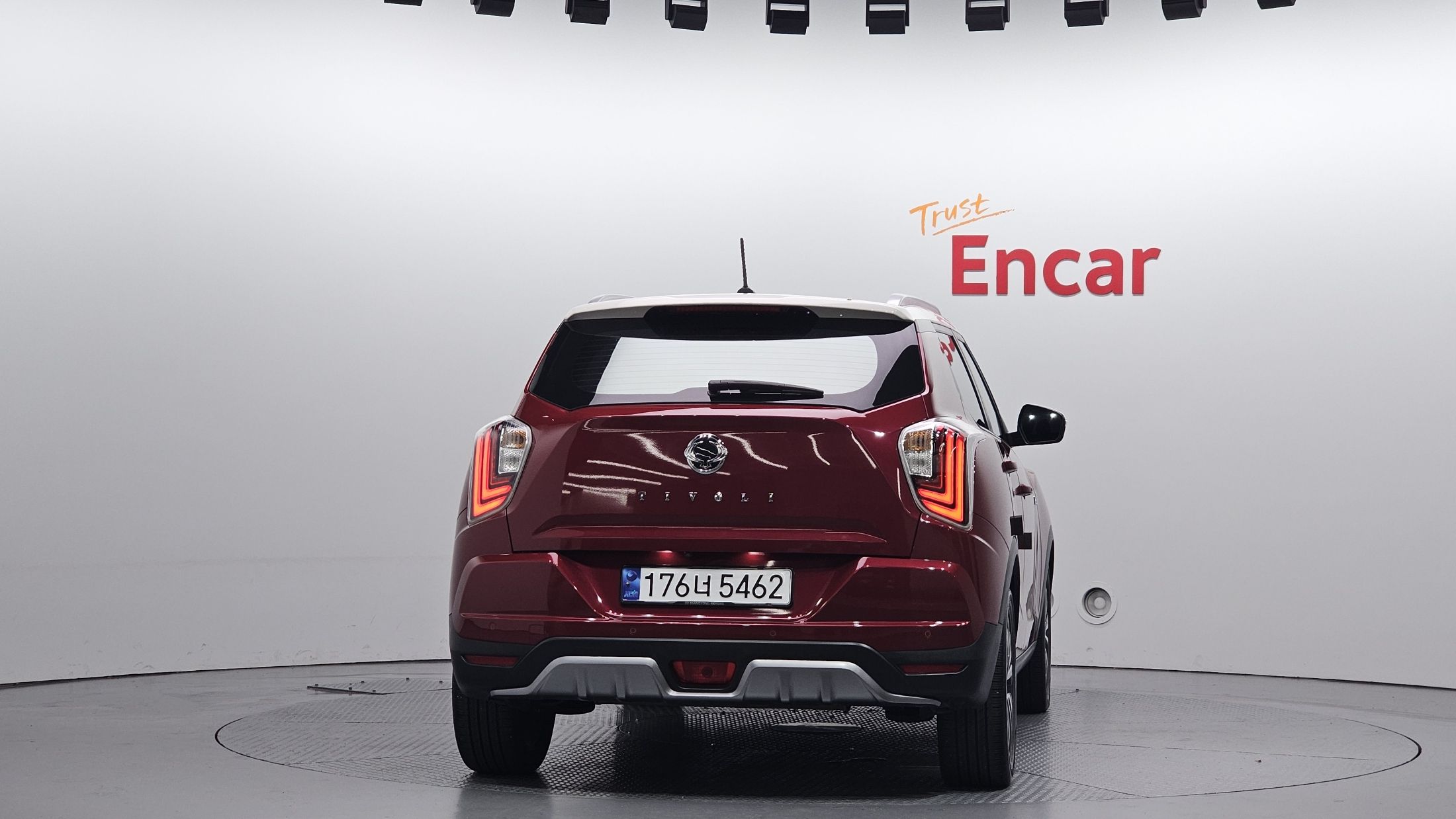 SSANGYONG TIVOLI VERY NEW 2020