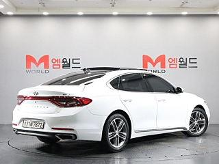 HYUNDAI GRANDEUR IG 2017