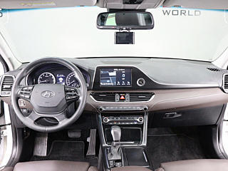 HYUNDAI GRANDEUR IG 2017