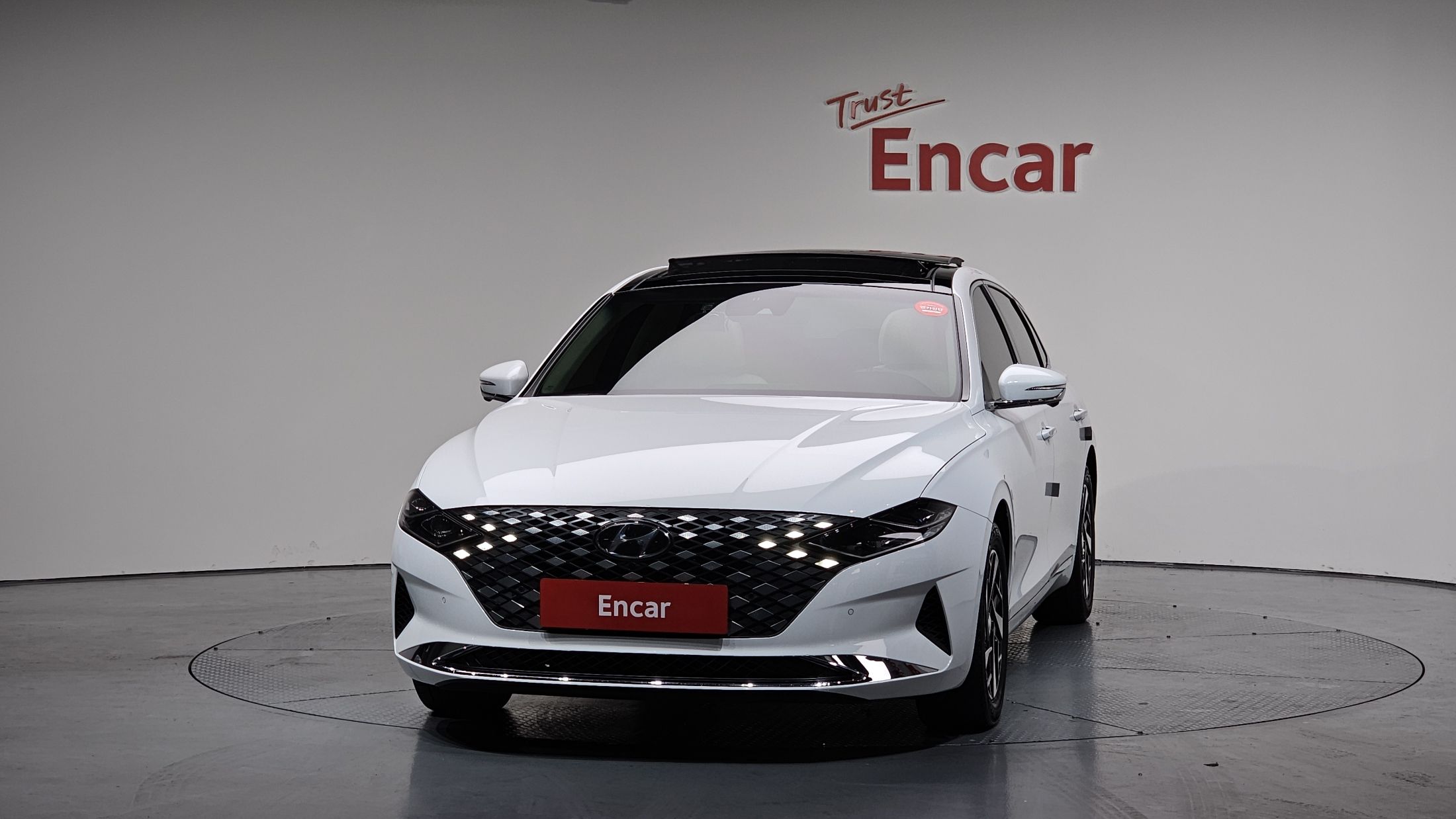 HYUNDAI GRANDEUR IG HYBRID 2022