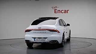 HYUNDAI GRANDEUR IG HYBRID 2022