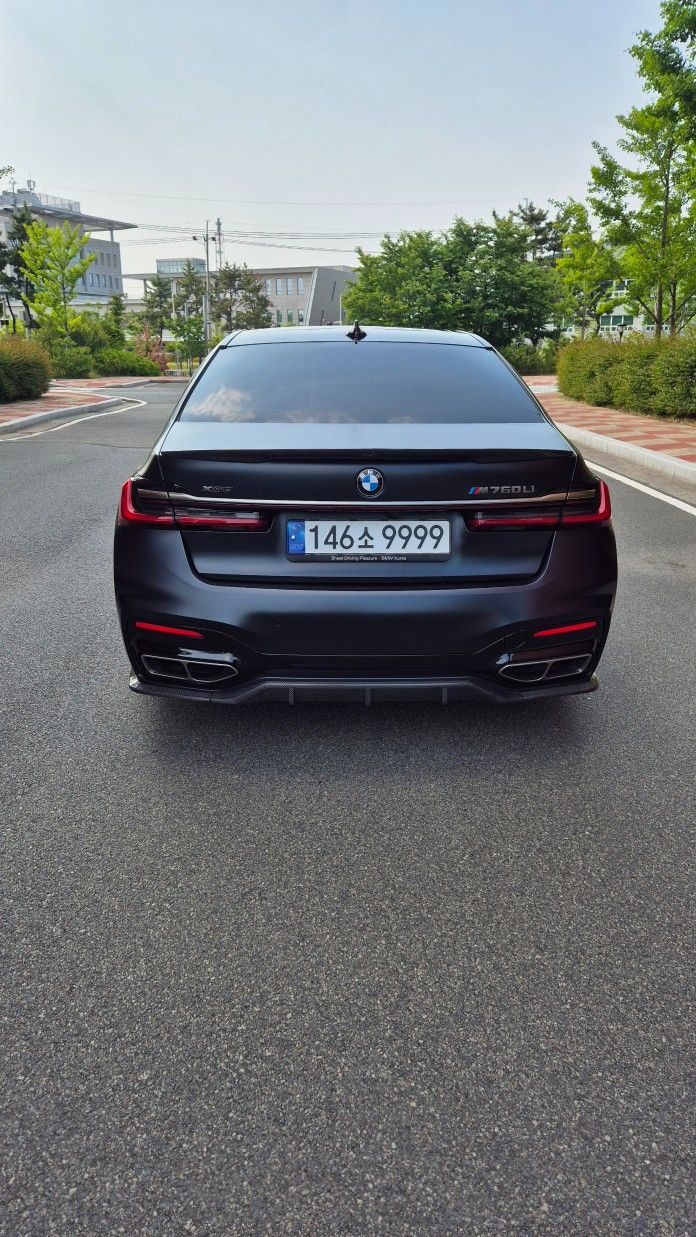 BMW 7-SERIES G11 2019