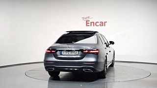 MERCEDES BENZ E-CLASS W213 2023
