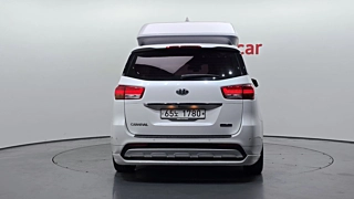 KIA CARNIVAL 2017