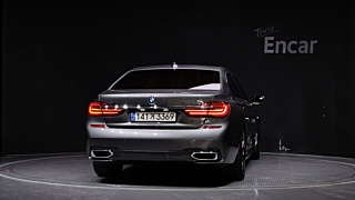 BMW 7-SERIES G11 2018