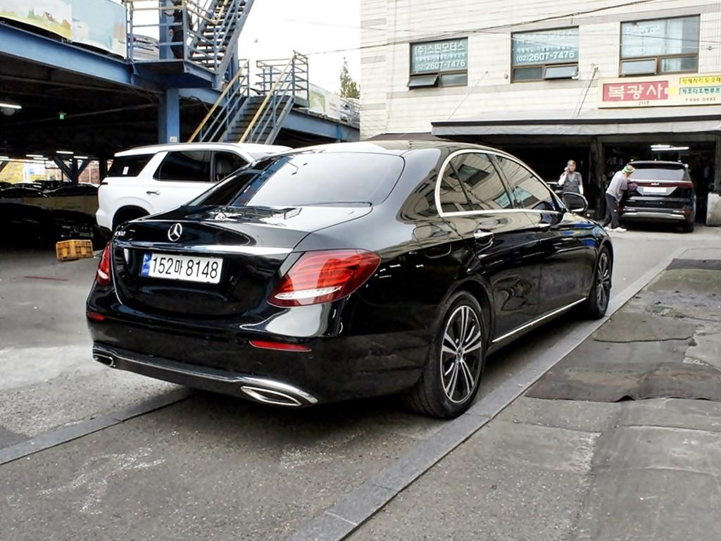 MERCEDES BENZ E-CLASS W213 2018