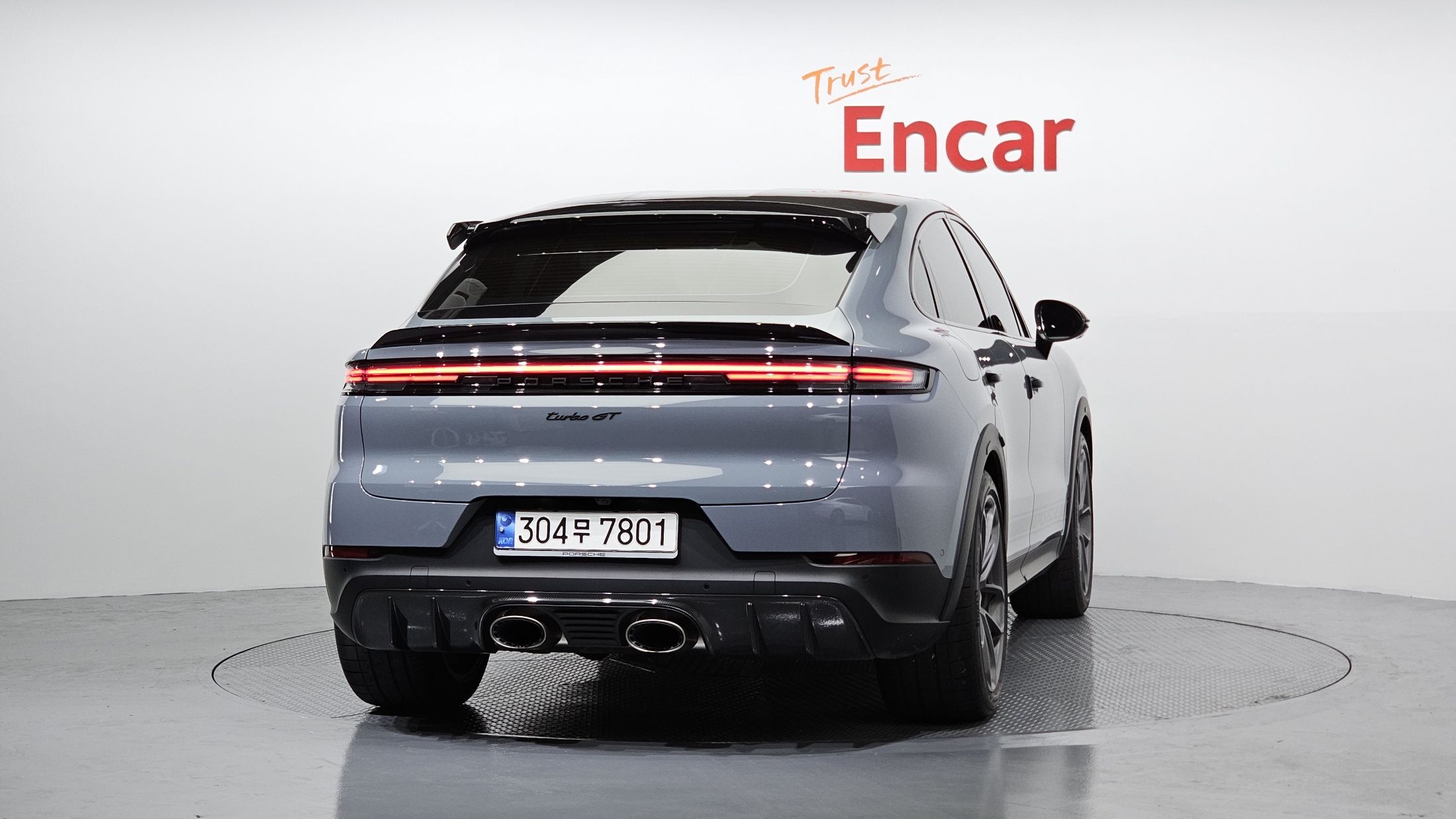 PORSCHE CAYENNE PO536 2023