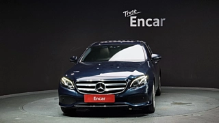 MERCEDES BENZ E-CLASS W213 2017