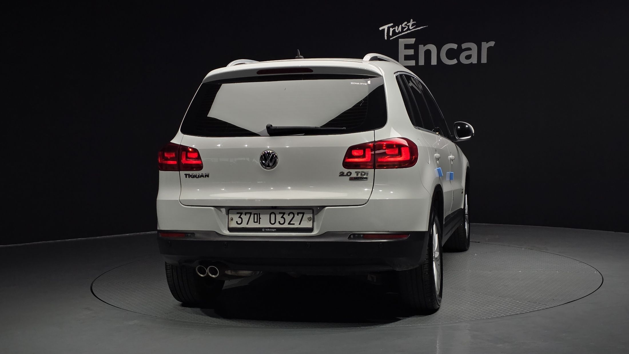 VOLKSWAGEN TIGUAN 2015