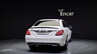 MERCEDES BENZ C-CLASS W205 2018