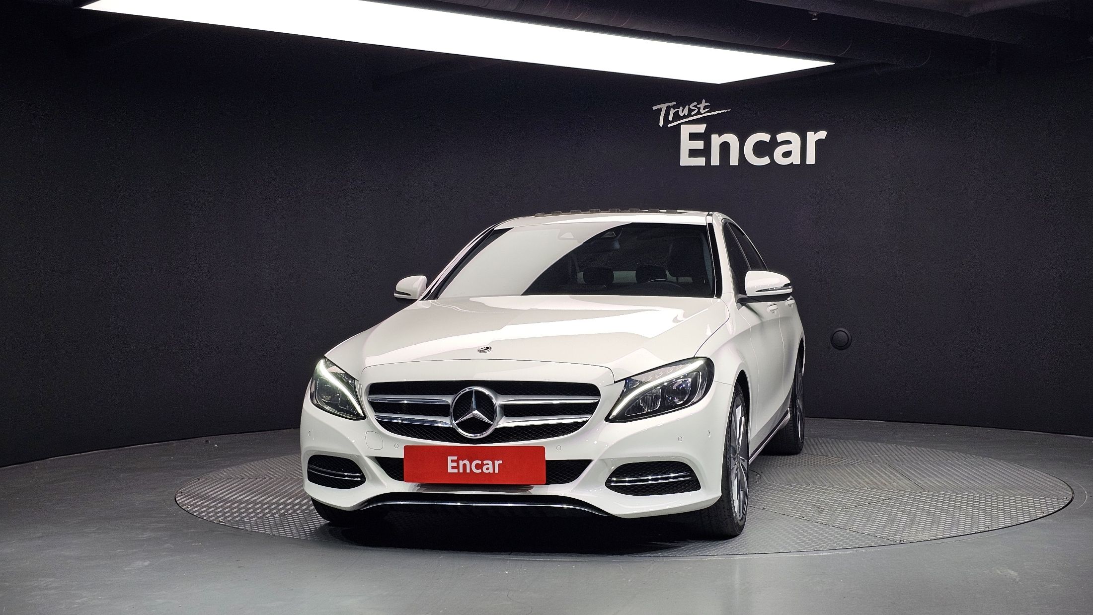 MERCEDES BENZ C-CLASS W205 2018