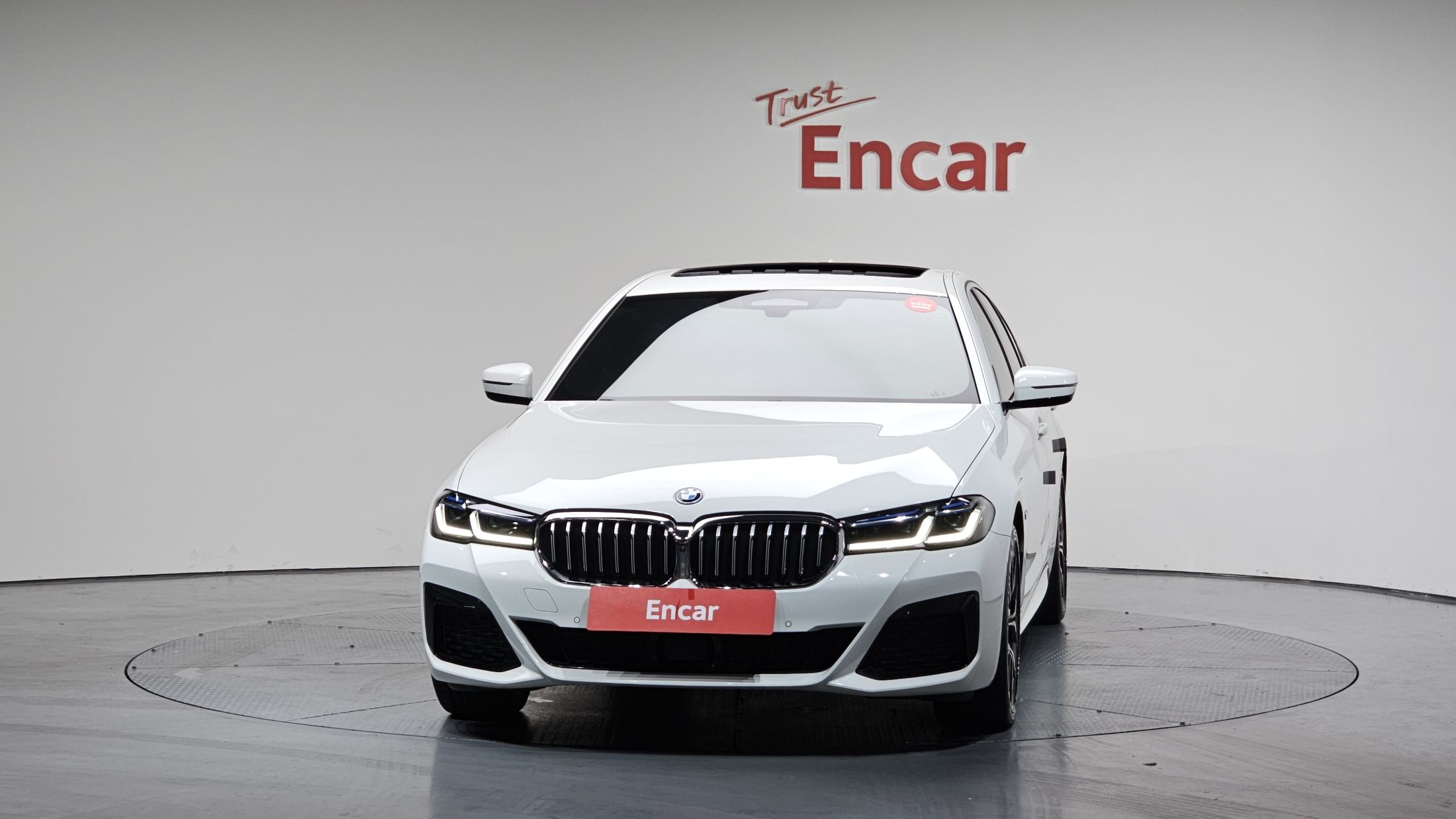 BMW 5-SERIES G30 2022