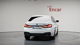 BMW 5-SERIES G30 2022