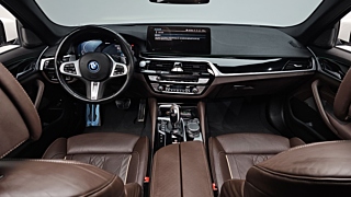 BMW 5-SERIES G30 2022