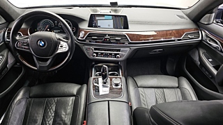 BMW 7-SERIES G11 2016