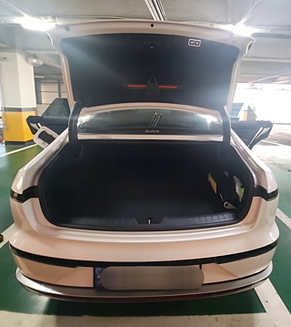 HYUNDAI GRANDEUR GN7 2023