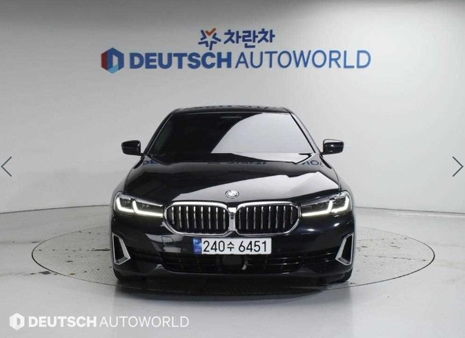 BMW 5-SERIES G30 2023