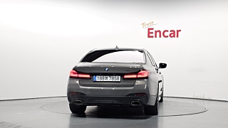 BMW 5-SERIES G30 2021