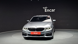 BMW 5-SERIES G30 2017
