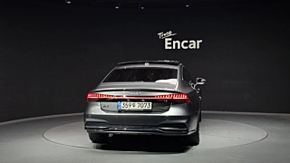 AUDI A7 4K 2020