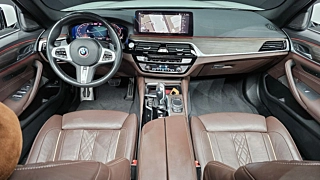 BMW 5-SERIES G30 2021