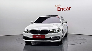 BMW 5-SERIES G30 2018