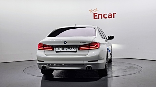 BMW 5-SERIES G30 2018