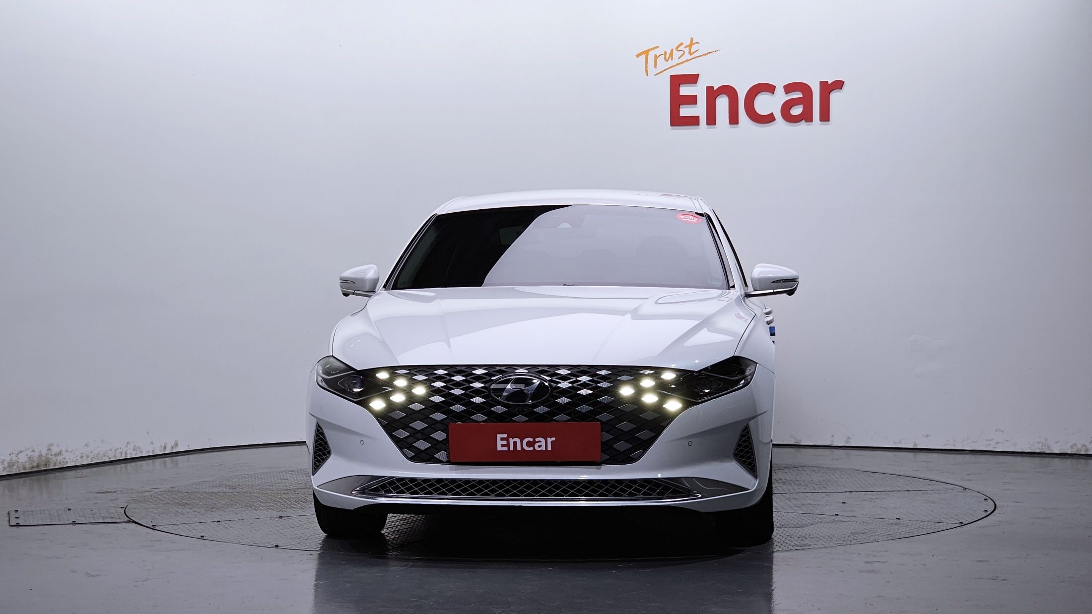 HYUNDAI GRANDEUR IG HYBRID 2020
