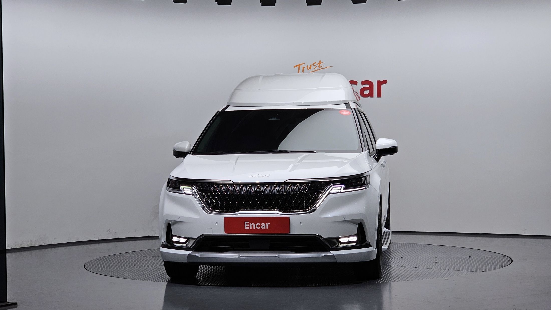 KIA CARNIVAL 2023