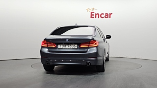 BMW 5-SERIES G30 2018