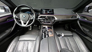 BMW 5-SERIES G30 2018
