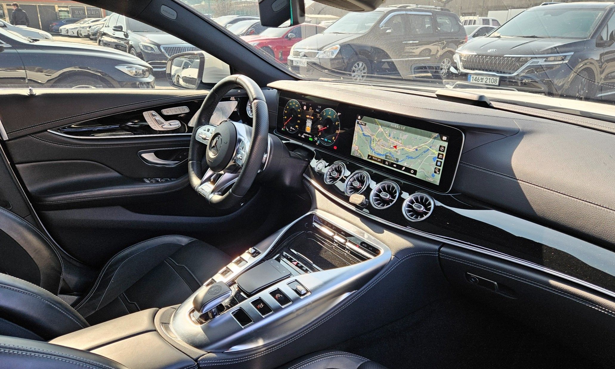 MERCEDES BENZ AMG GT 2021