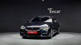 BMW 5-SERIES G30 2017