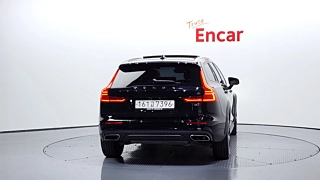 VOLVO V60 CROSS COUNTRY 2020