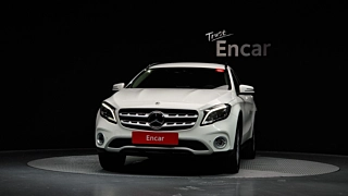 MERCEDES BENZ GLA-CLASS X156 2018