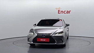 LEXUS ES300H 2018