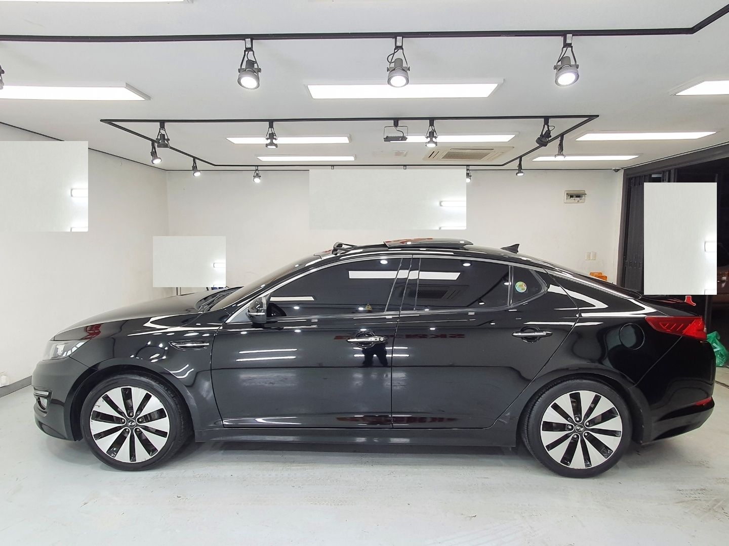 KIA K5 2011