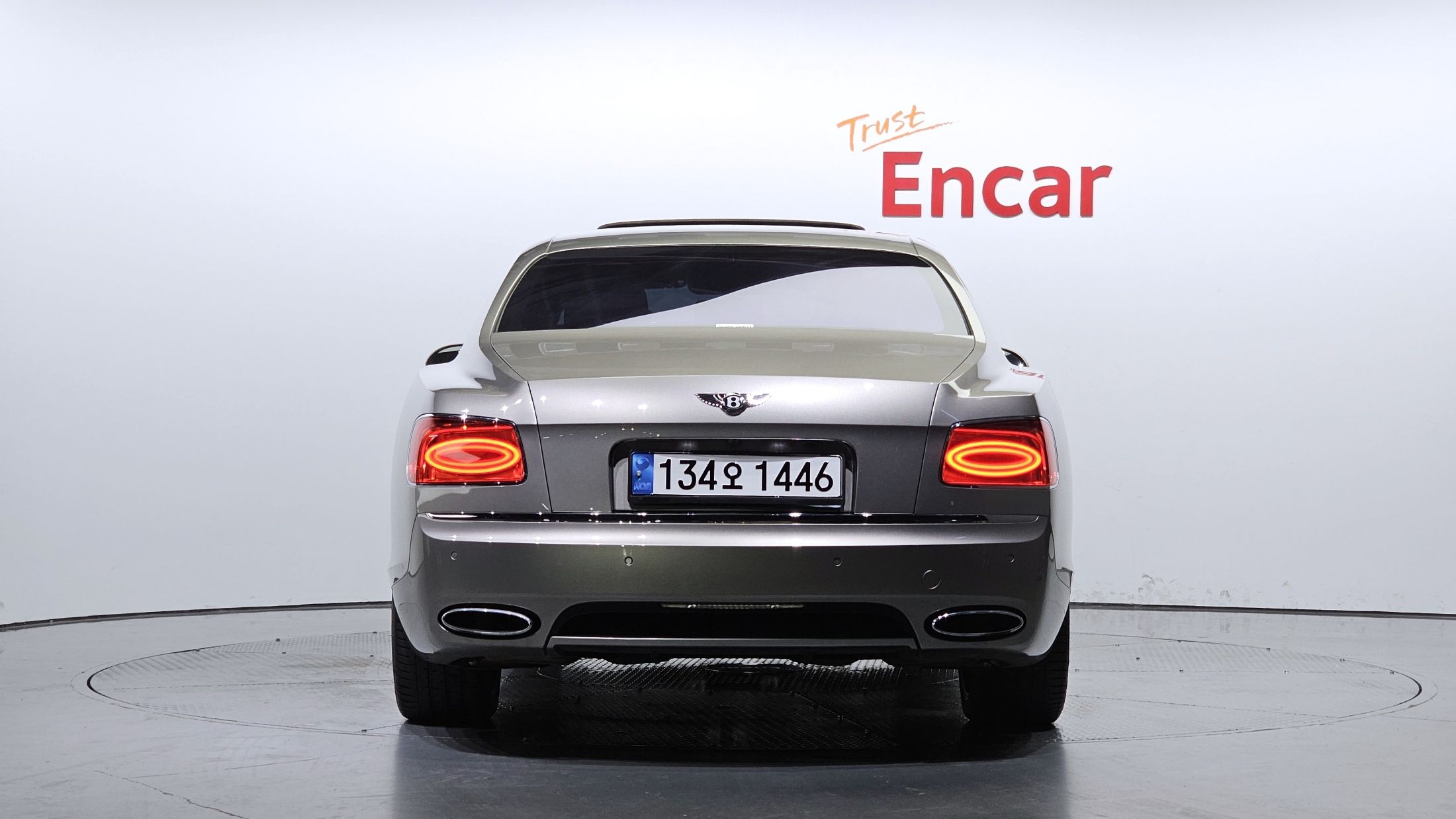 BENTLEY FLYING SPUR 2014