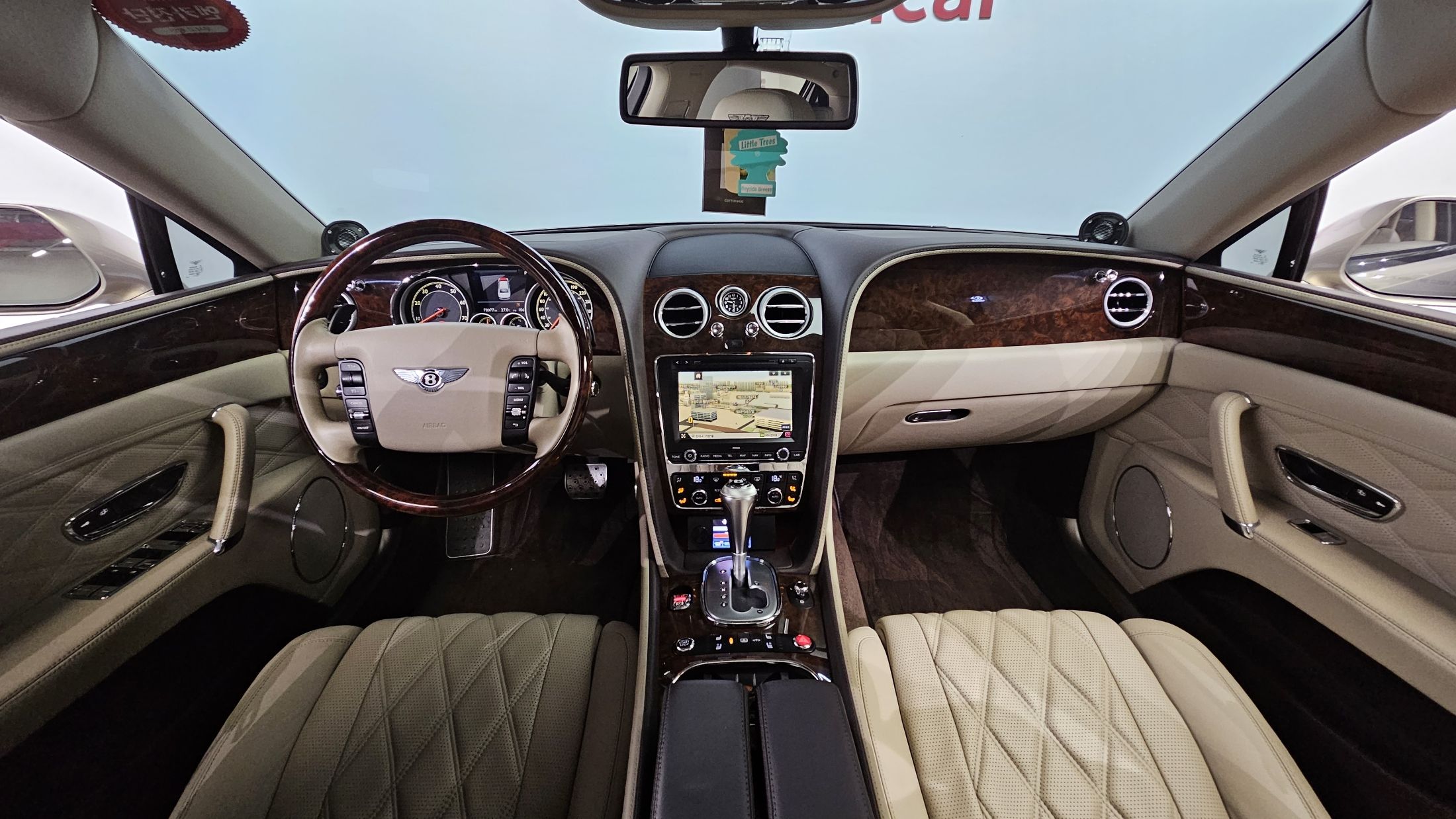 BENTLEY FLYING SPUR 2014