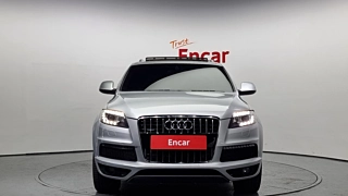 AUDI Q7 2011