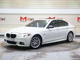 BMW 5-SERIES F10 2016