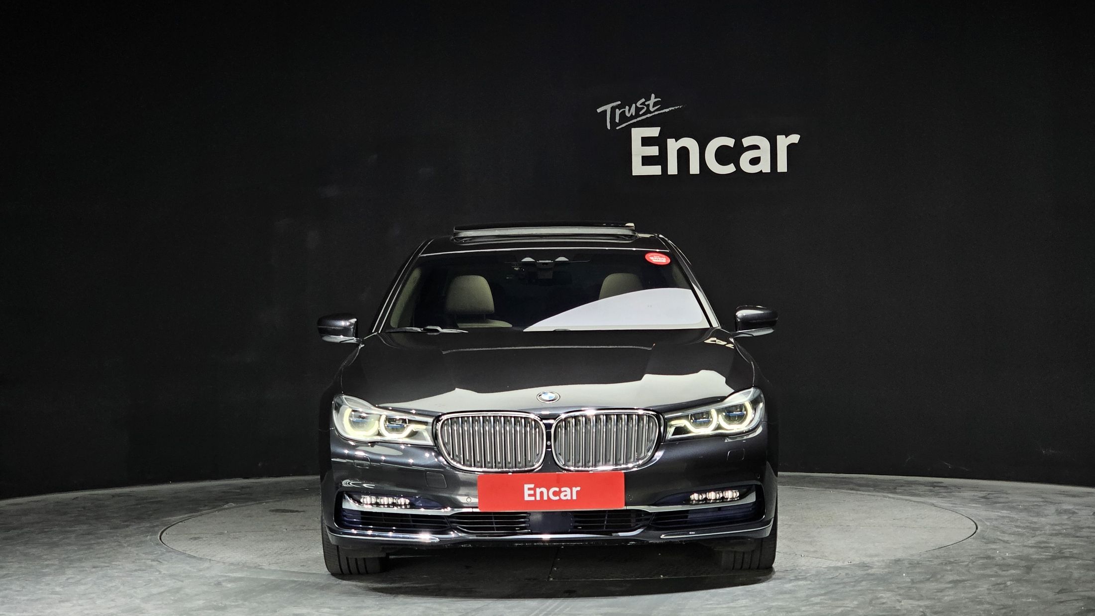 BMW 7-SERIES G11 2016