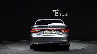 HYUNDAI GRANDEUR HG HYBRID 2017
