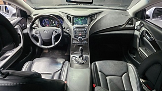 HYUNDAI GRANDEUR HG HYBRID 2017