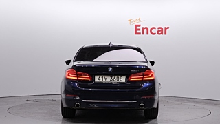BMW 5-SERIES G30 2018