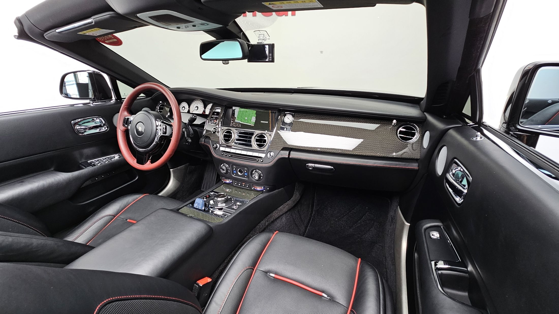 ROLLS ROYCE DAWN 2020