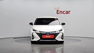 TOYOTA PRIUS PRIME 2017